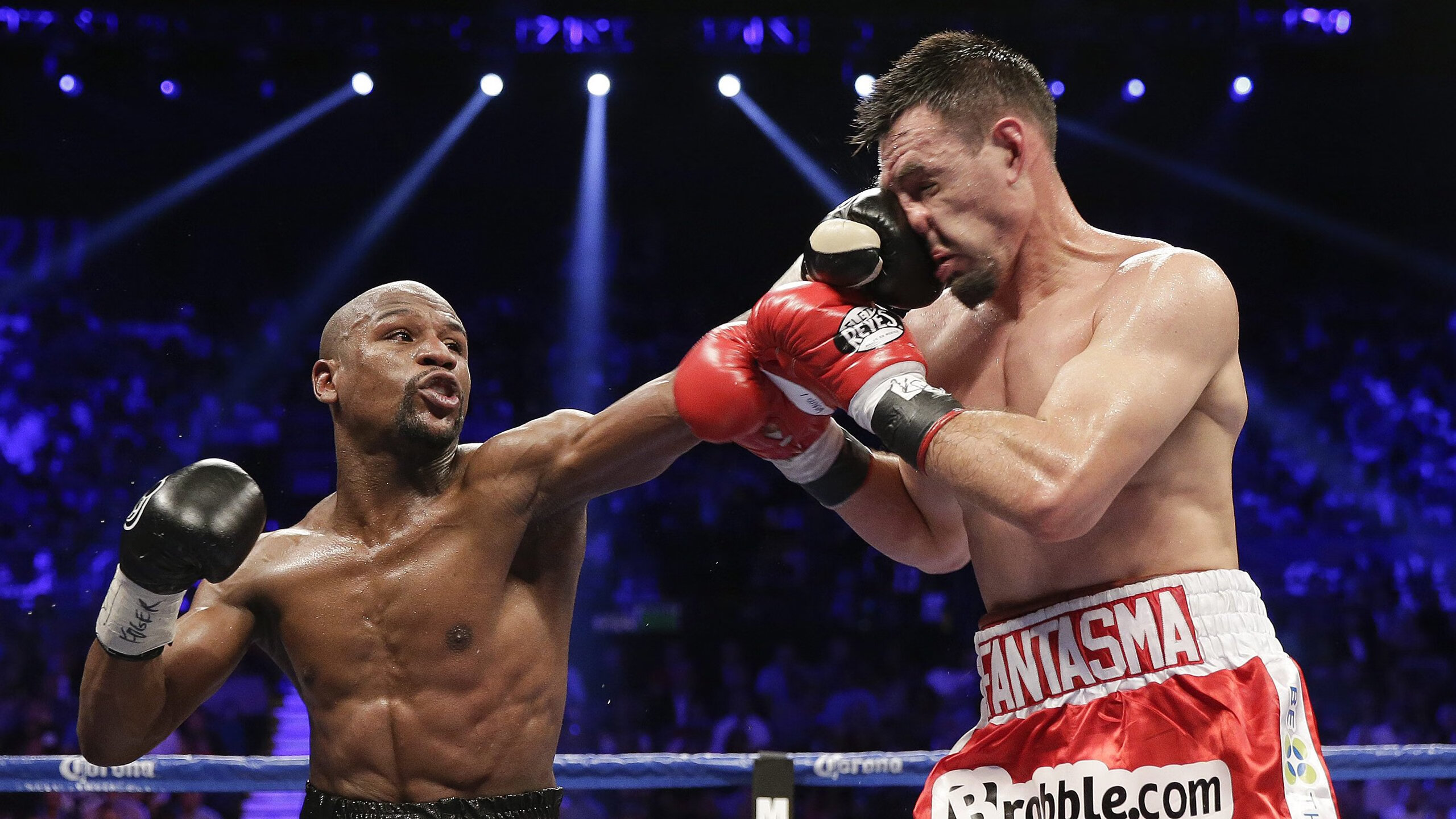 华体会手机网站-拜仁的控球率超高，稳扎稳打逐步蚕食对手，拜仁水平