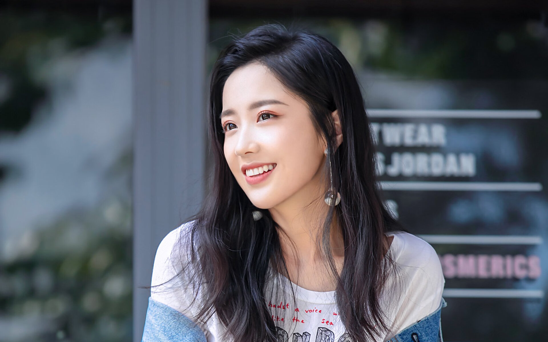 华体会hth娱乐平台-曹缘男子3米跳板决赛展现冠军风采，3米跳板冠军女子